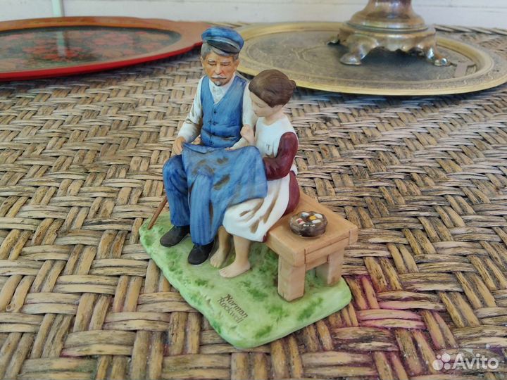 Фарфоровая статуэтка Norman Rockwell