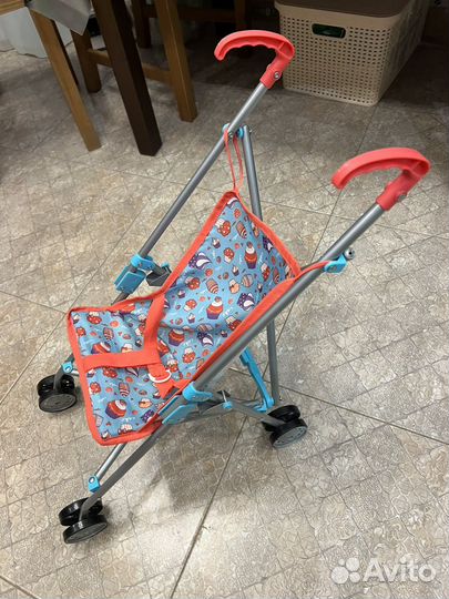 Игрушечная коляска для кукол