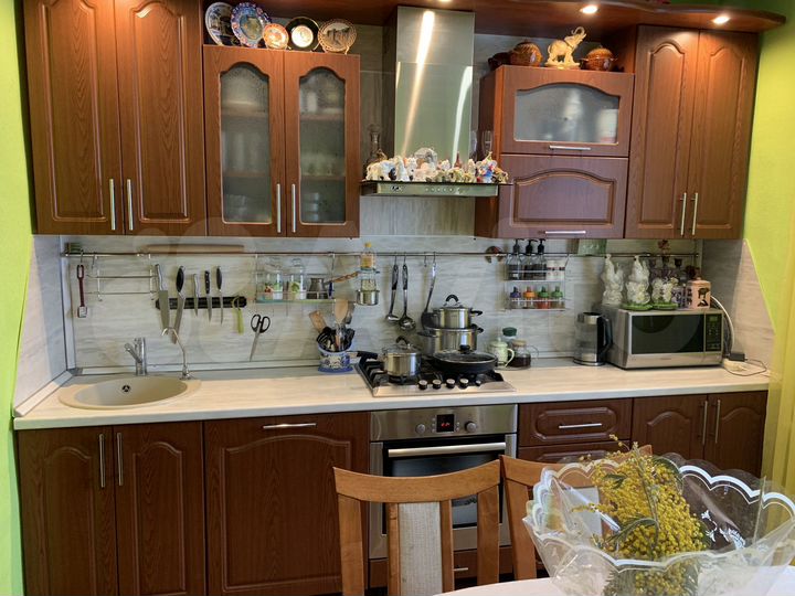 4-к. квартира, 106 м², 1/2 эт.