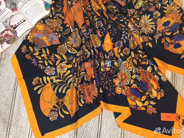 Платок шаль черного цвета. Hermes Веер