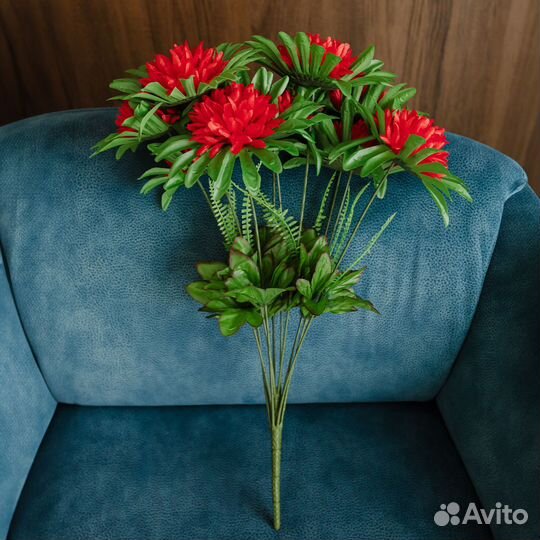 Искусственный букет хризантем (красный) 10 бутонов