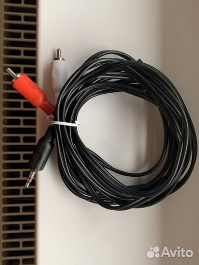Межблочный кабель Philips rca - 3,5 jack, 3 метра