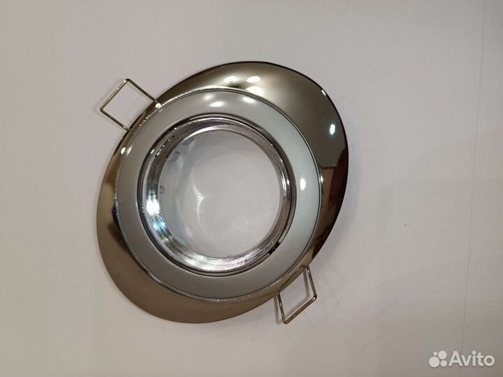 Точечные встраиваемые светильники