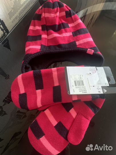 Комплект шапка, варежки