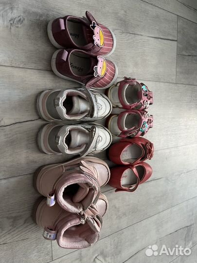 Обувь для девочки пакетом 22-23 размер