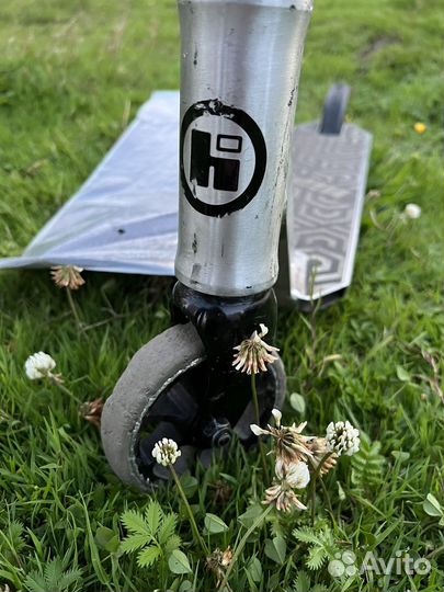 Трюковой самокат Hipe h3