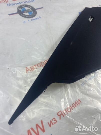 Обшивка задняя левая Bmw 5 Е60 M54B30 2005