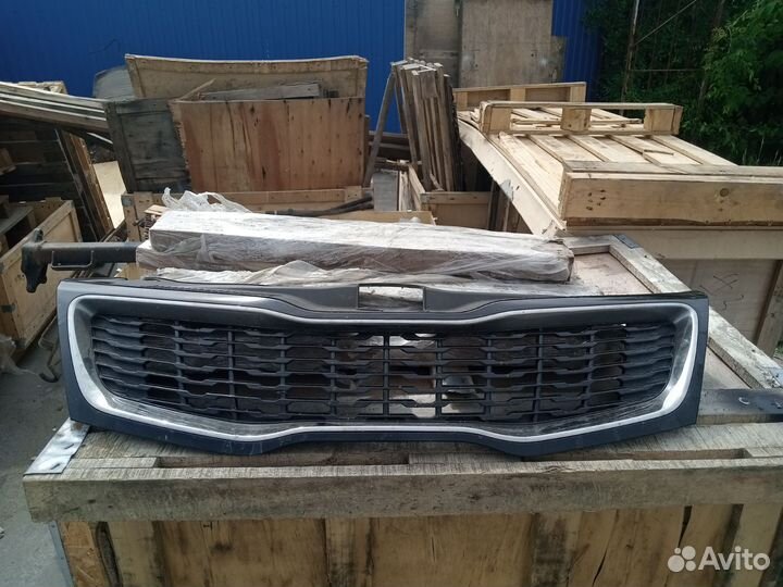 Решетка радиатора kia rio 3