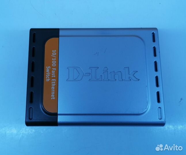 Коммутатор D-Link DES-1005D