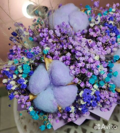 Композиция из сухоцветов 