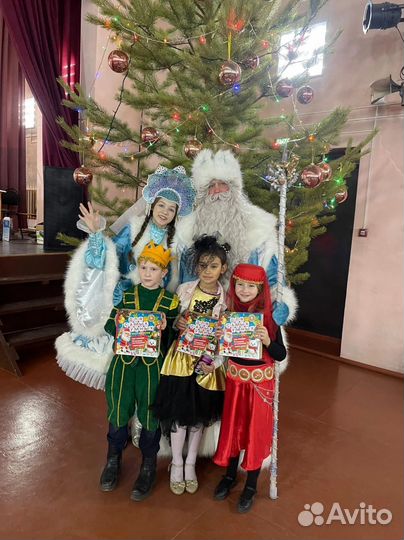 Дед мороз и снегурочка