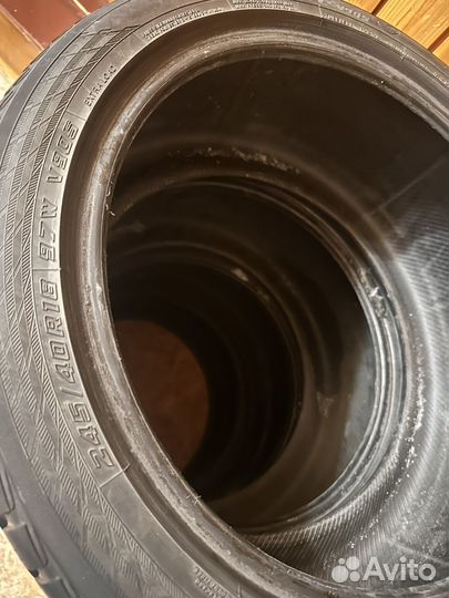 Yokohama W.Drive V905 245/40 R18 97W