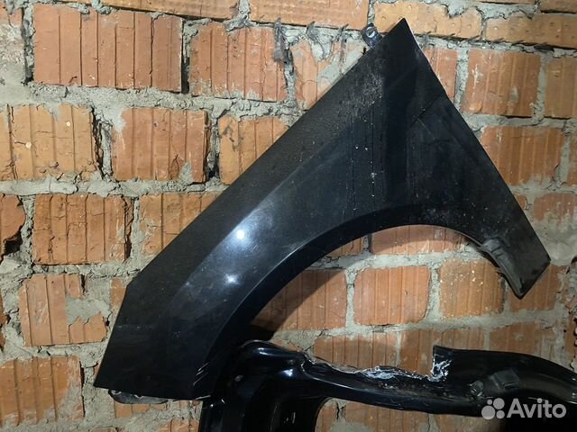 Переднее левое крыло Ford Focus 3