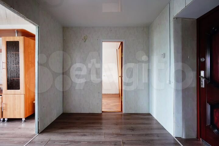 Комната 30 м² в 5-к., 5/5 эт.