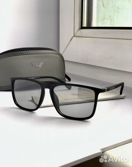 Солнцезащитные очки emporio armani polaroid