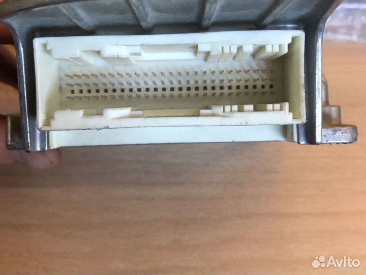 Блок срс Bmw Х3 Е83