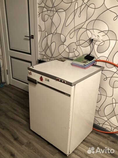 Морозильник бу Бирюса-14