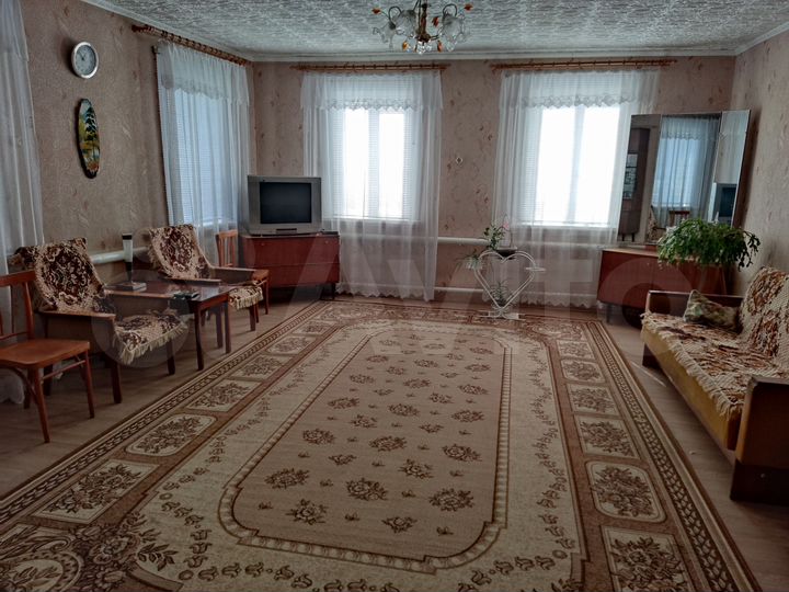 Дом 146 м² на участке 14 сот.