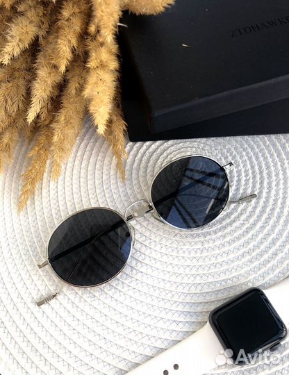 Солнцезащитные очки новые