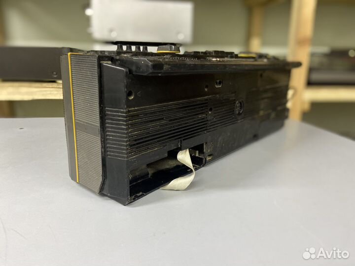 Кассетный магнитофон Вега