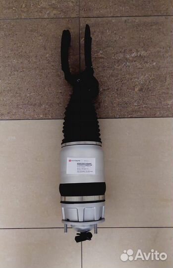 Пневмостойка Porsche Кайен 958 передняя новая