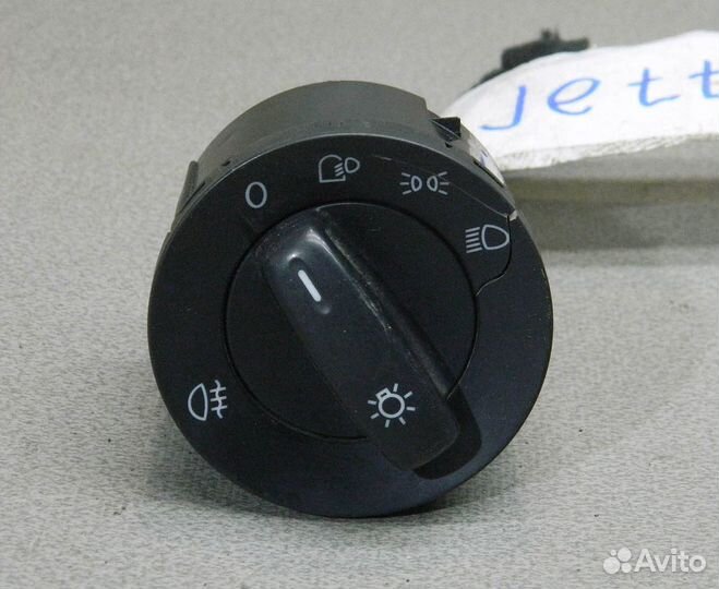 Блок управления светом VW Jetta 5 (дефект)