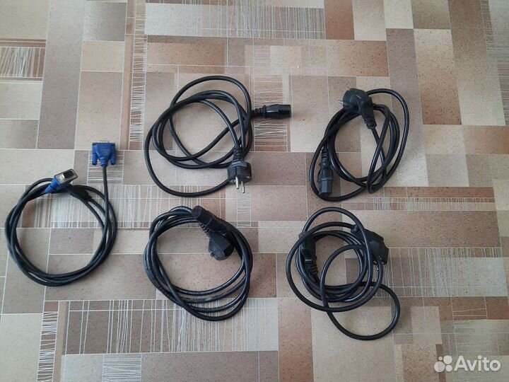 Кабель питания для компьютера