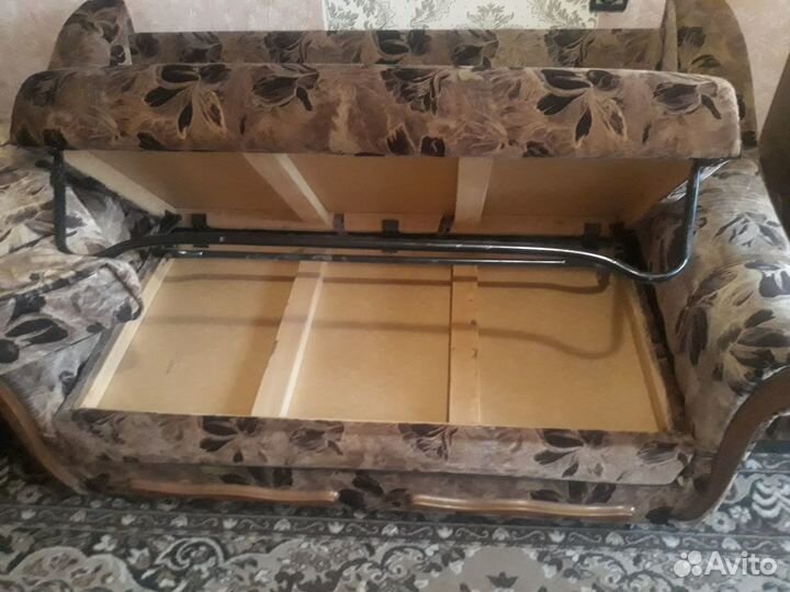 Диван и кресло