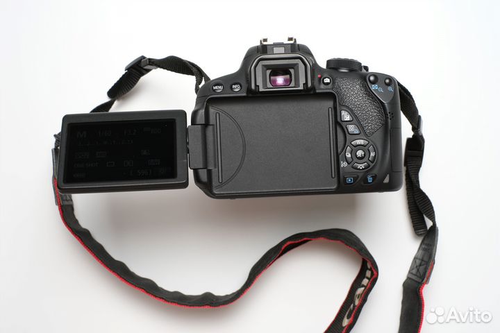 Canon eos 700d + объектив Canon EF 50mm f/1.8 STM