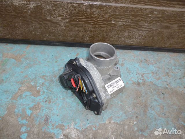 Дроссельная заслонка для Форд Ц-макс, Фокус 2 1.6