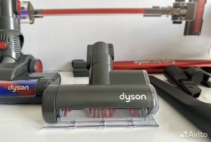 Пылесос Dyson v11