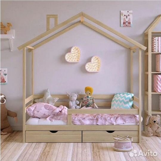 Детская кровать домик
