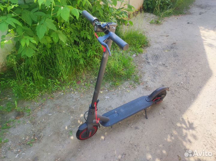 Электросамокат xiaomi m365 pro (оригинал)