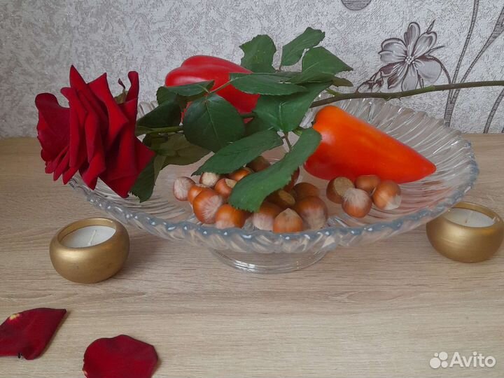 Ваза для фруктов и овощей на ножке Аврора новая