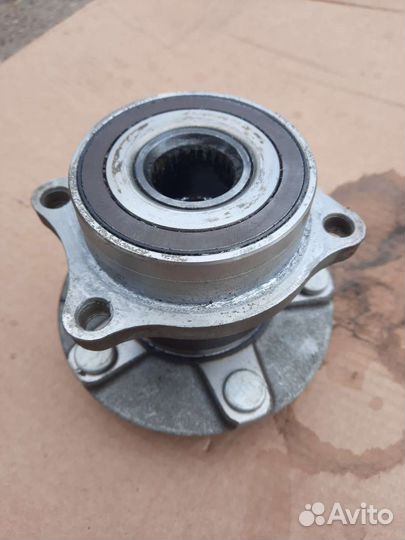 Задний ступичный подшипник Subaru impreza