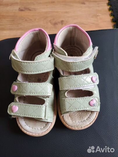 Босоножки для девочки 22 размер 14 см