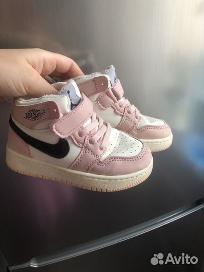 Кроссовки nike детские