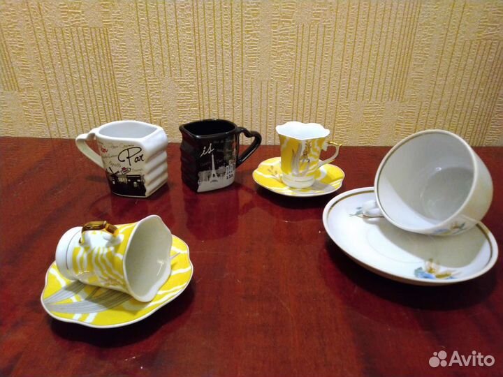 Кофейная пара, сахарница, пиала