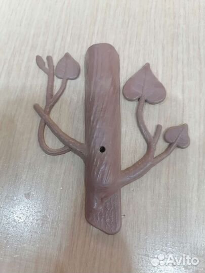 Подставка для цветов настенная