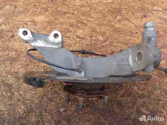 Цапфа/кулак поворотный передний левый Nissan Pathf