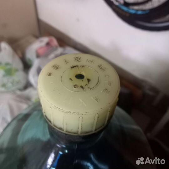 Бутыль стеклянная