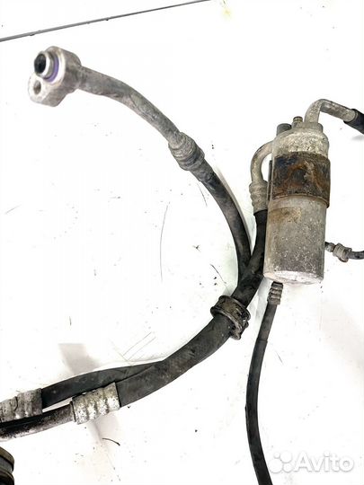 Трубки кондиционера VW Passat B5+ 1.8