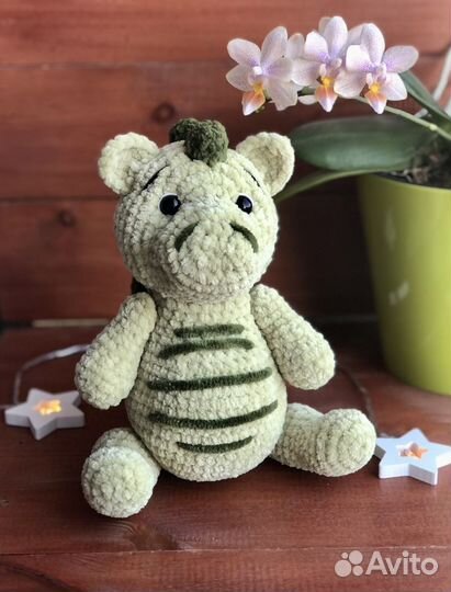 Мягкая вязаная игрушка дракон, ручная работа