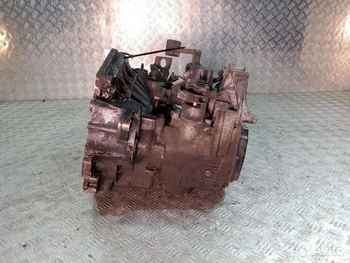 МКПП Volkswagen Golf 4 (97-06) 2001 DZL 2.3