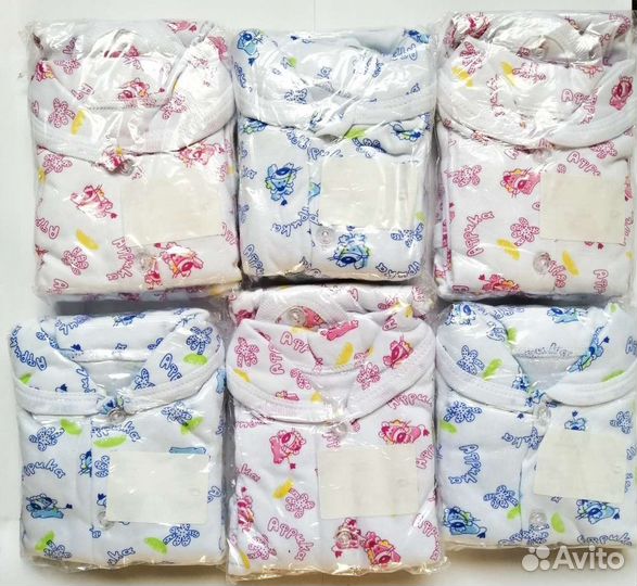 Чепчик, ползунки, кофточка для малышей