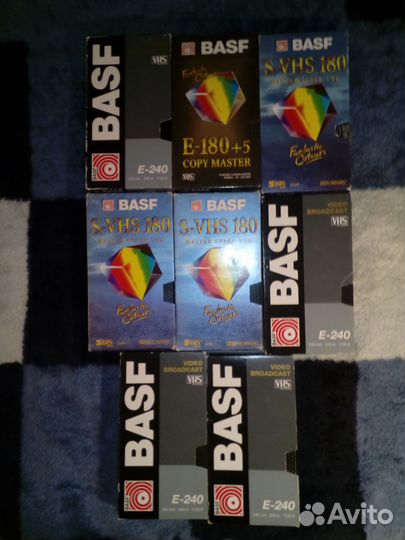 Видеокассеты с записью