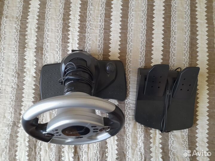 Руль для игр на компьютере