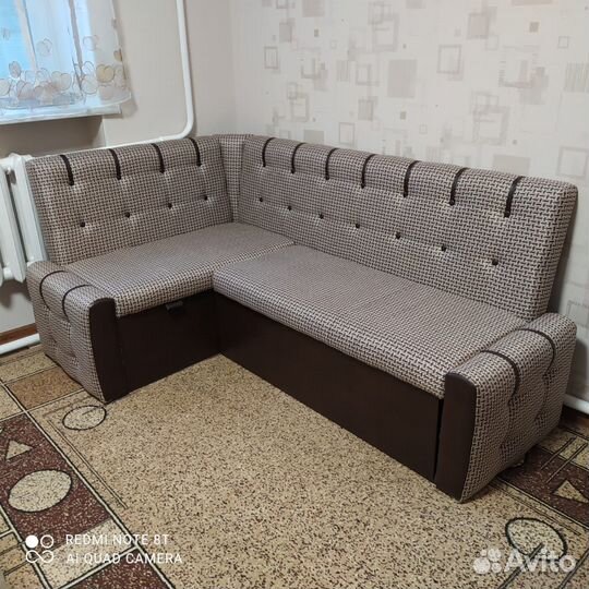 Кухонный уголок со спальным местом Рогожка темная