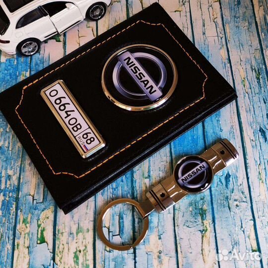 Обложка под автодокументы из натуральной кожи