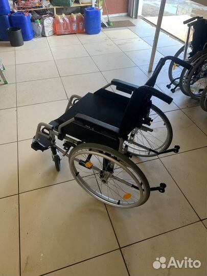 Коляска инвалидная